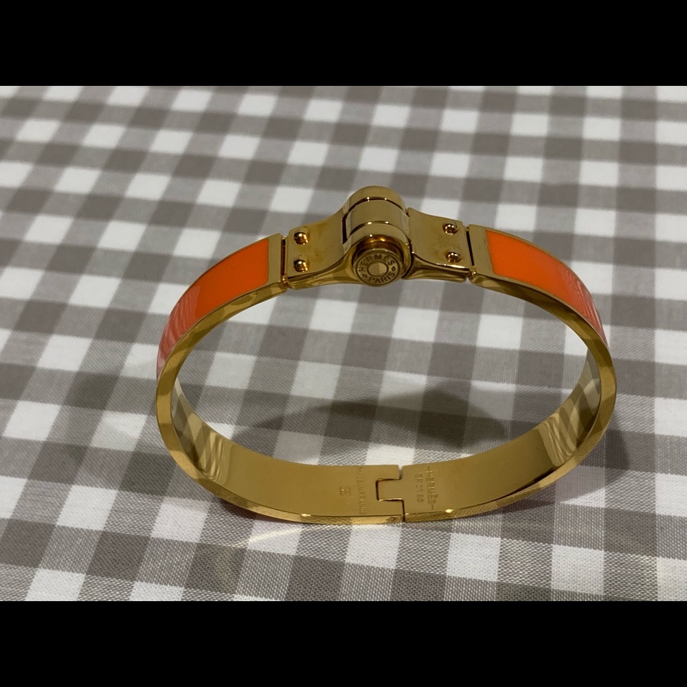 Gorgeous bracelet
